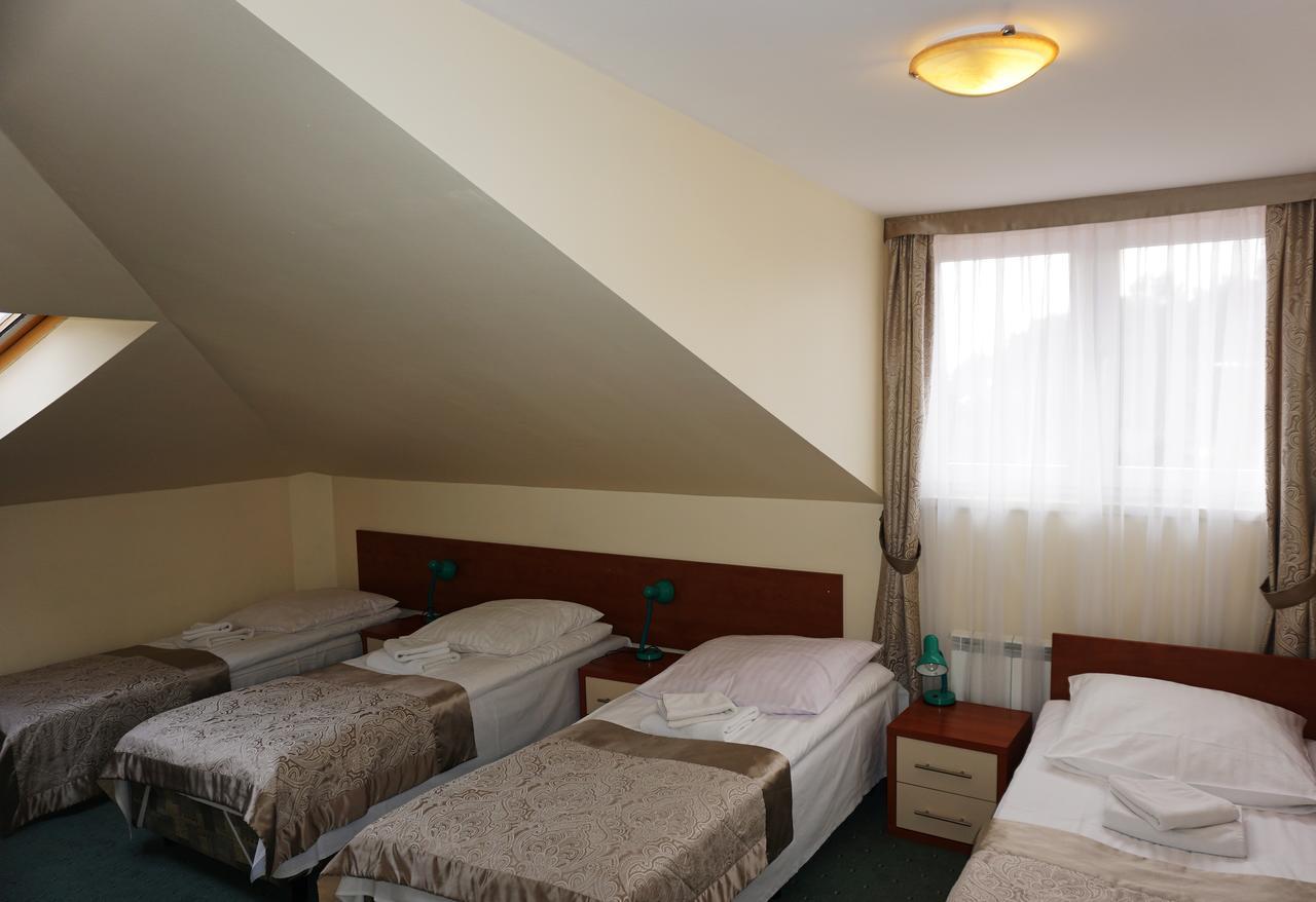 Pod Szczesliwa Gwiazda Hotel Cekanowo Kültér fotó
